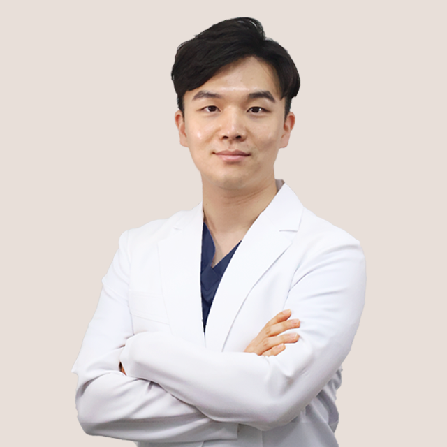 Romimo Clinic Jeongtaek Kim | Unni | Korea's #1 Medical Aesthetics App